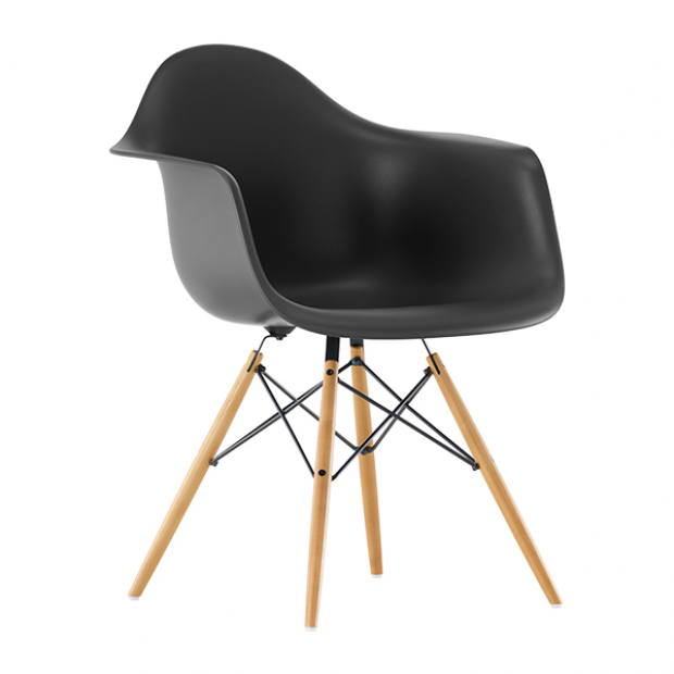 Eames Plastic Armchair DAW -black