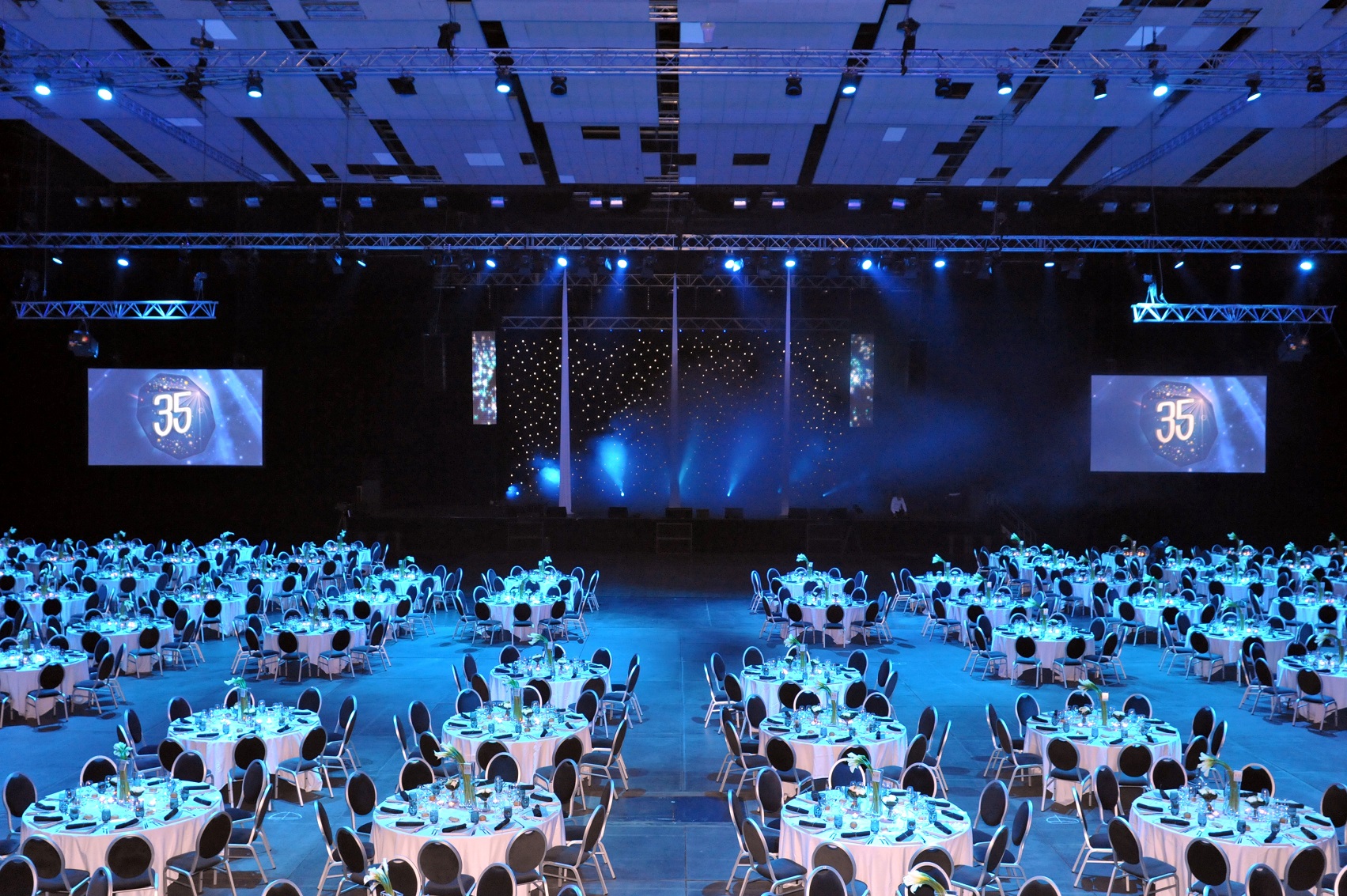 Paris Luxury Furniture Rental for Fashion, Corporate & Exclusive Events