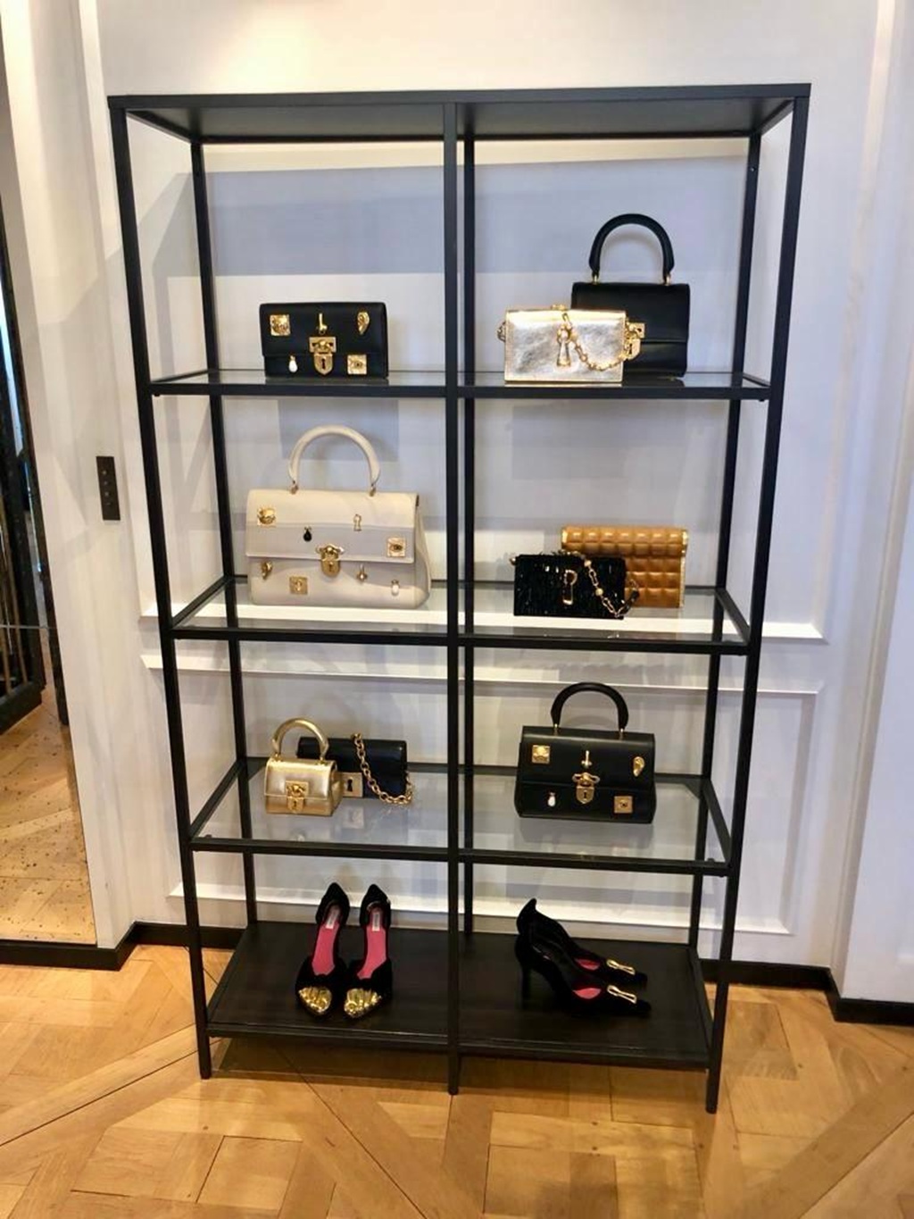 Furniture Rental for Fashion Week Paris - Showroom furniture Rental