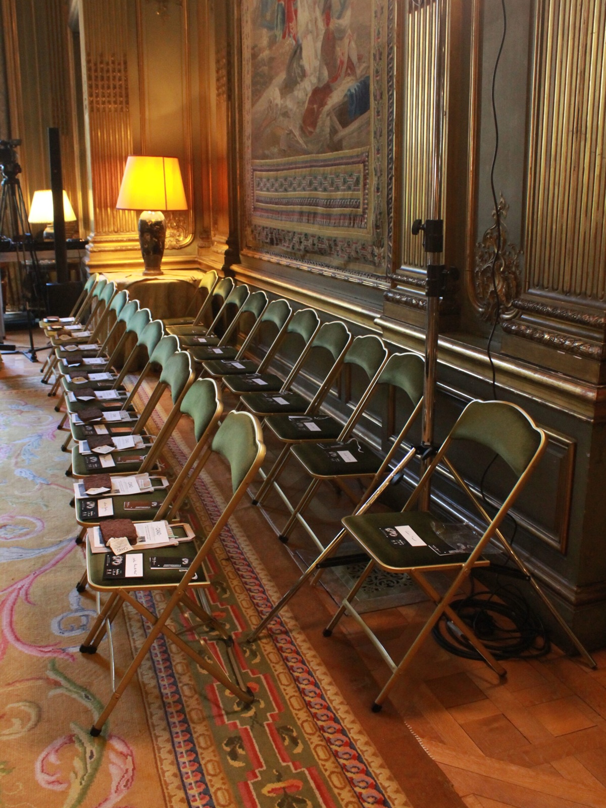Fashion Week Paris - Showroom Paris Luxury Furniture Rental - Furniture Hire Paris